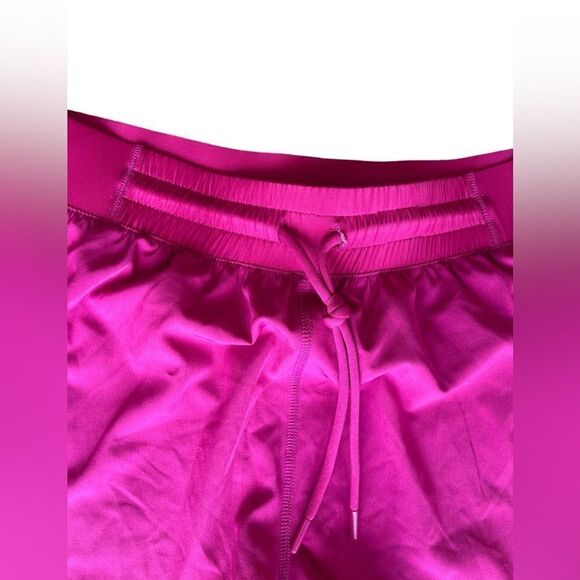 NWOT MONDETTA HOT PINK/FUSHIA PERFORMANCE LUXURY ACTIVEWEAR SHORTS SIZE XL - Picture 4 of 9